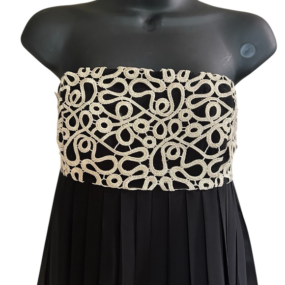 Lilly Pulitzer Strapless Black & Gold Formal Dress Size 4 - Picture 4 of 10